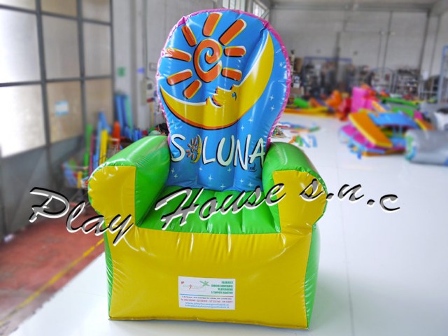 poltrona-gonfiabile-bambini-feste-ludoteca (10)